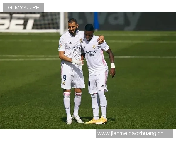 维尼修斯连续11场未进球却渴望3000万欧年薪引发记者质疑